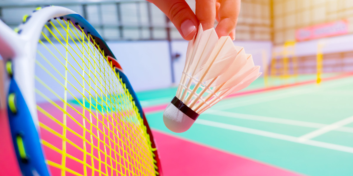 BADMINTON 